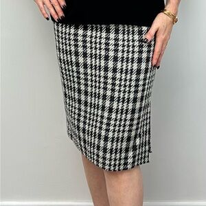 Dana Bushman Classic Black and White Houndstooth Skirt